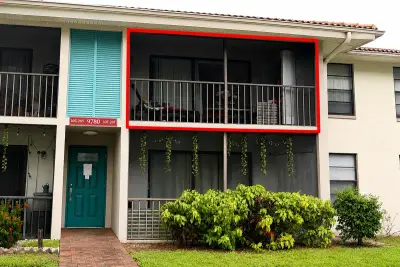 9780 Pineapple Tree Dr #207, Boynton Beach: photo 1 of 6