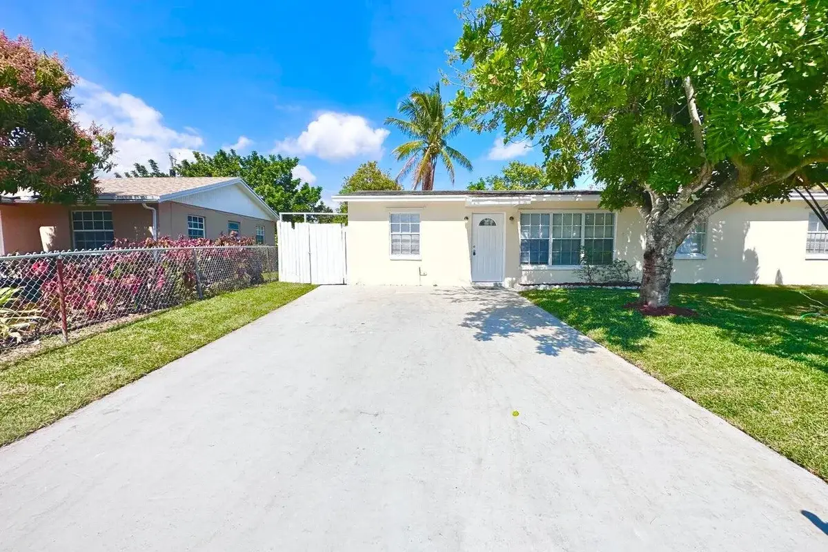 4845 Andros Dr, West Palm Beach: photo 1 of 55