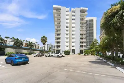 1801 S Ocean Dr #640, Hallandale Beach: photo 1 of 38