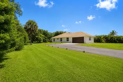 16613 61st Pl N, Loxahatchee: photo 1 of 30