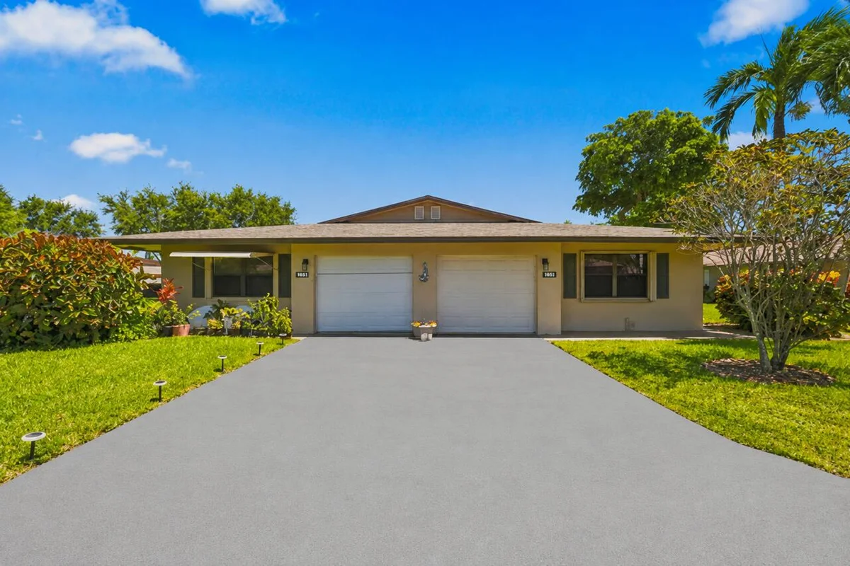 1651 Palmland Dr, Boynton Beach: photo 1 of 24