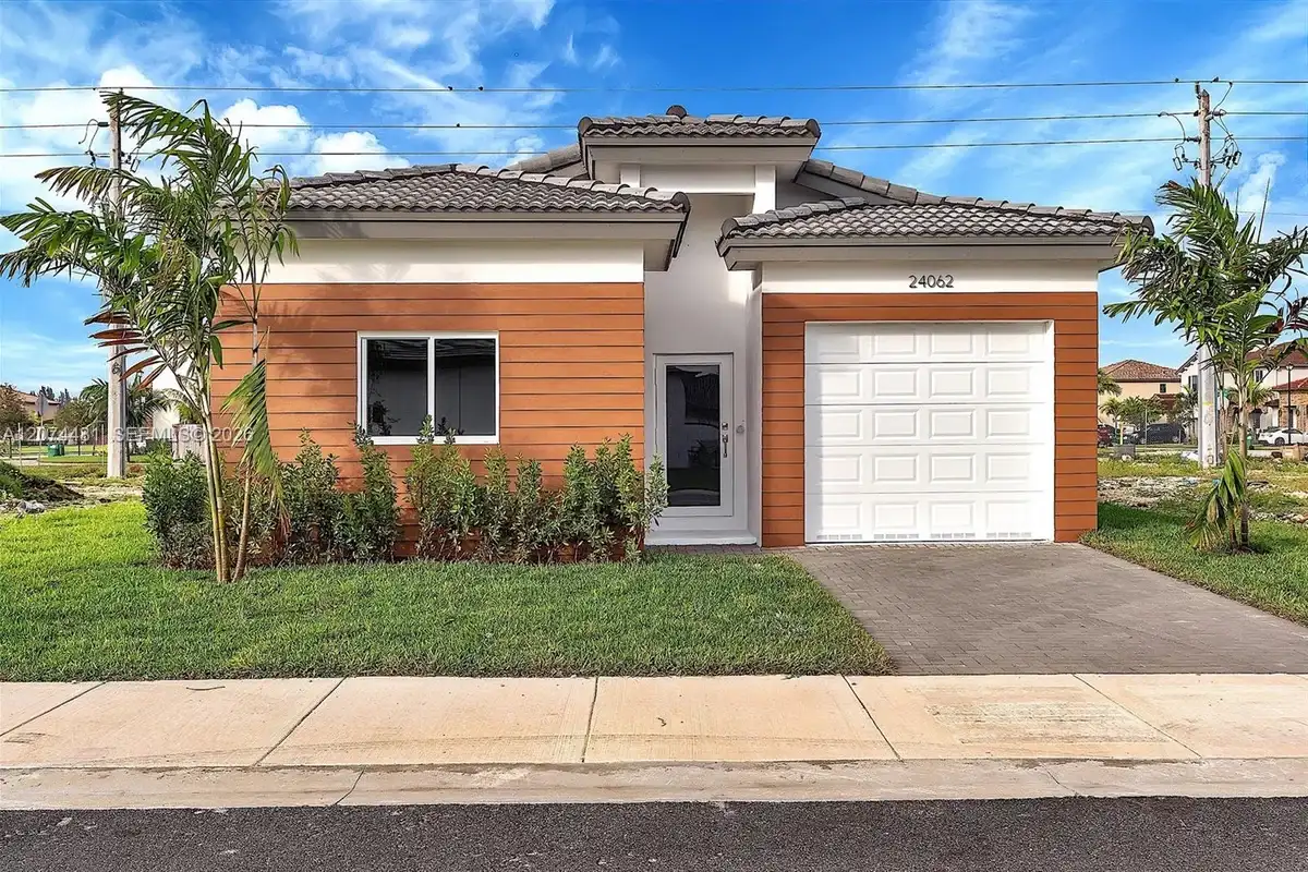 24062 SW 116th Ct, Miami: photo 1 of 41