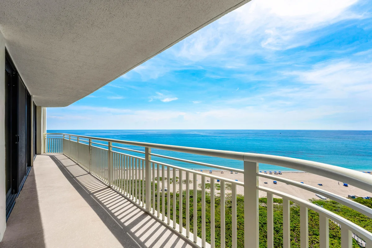 3000 N Ocean Dr #15C, Riviera Beach: photo 1 of 40