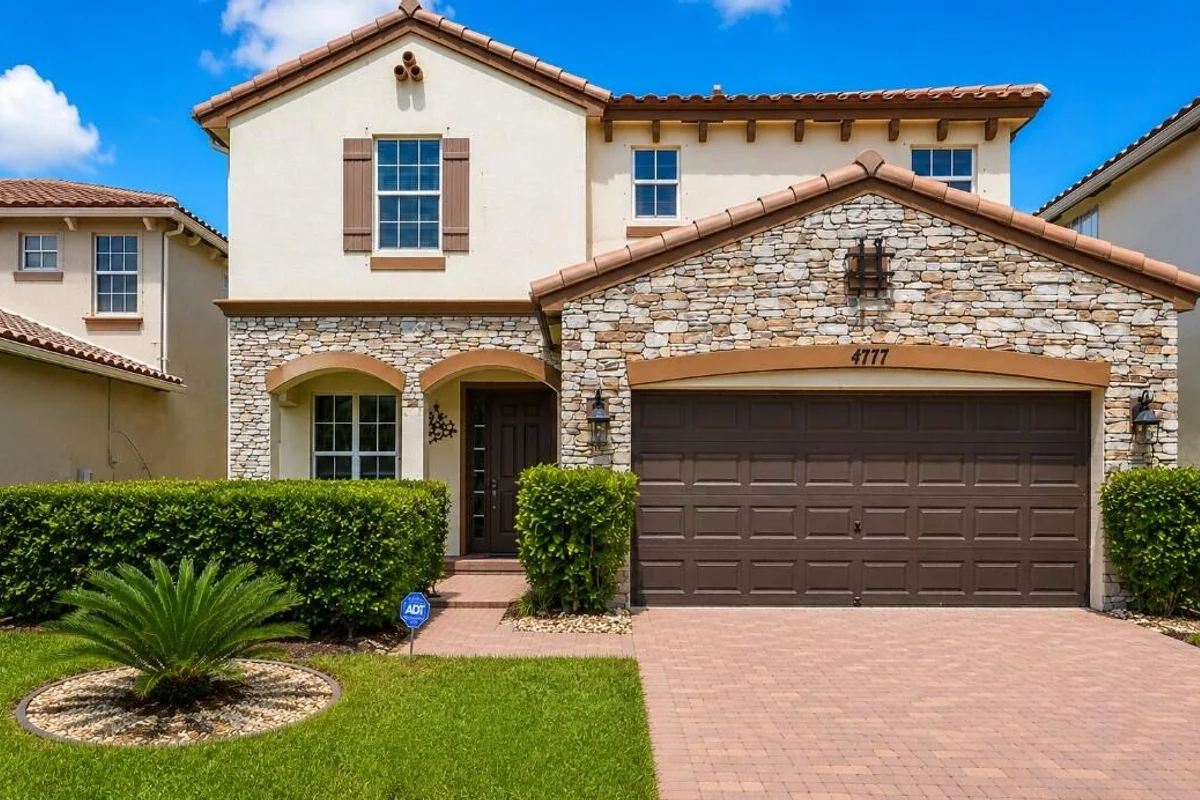 4777 Capital Dr, Lake Worth: photo 1 of 49
