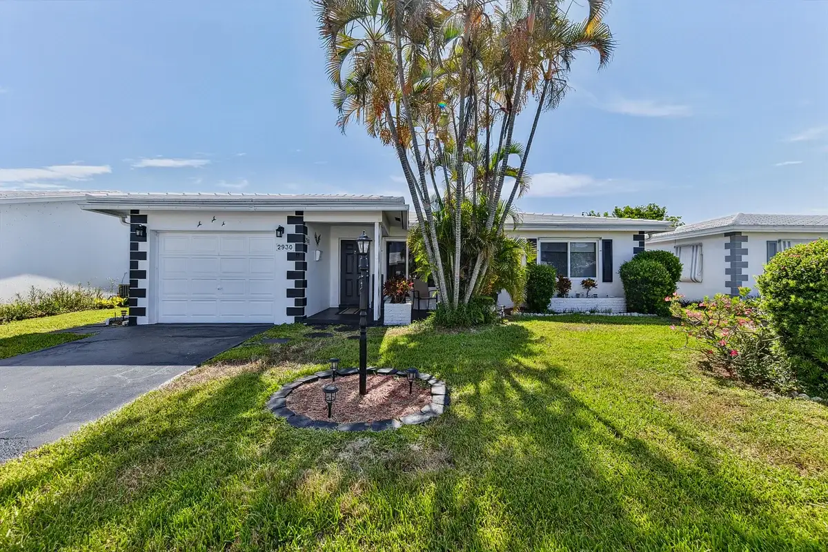 2930 NW 1st Dr, Pompano Beach: photo 1 of 72