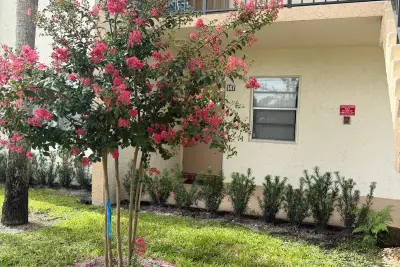 150 Lake Meryl Dr #247, West Palm Beach: photo 1 of 41