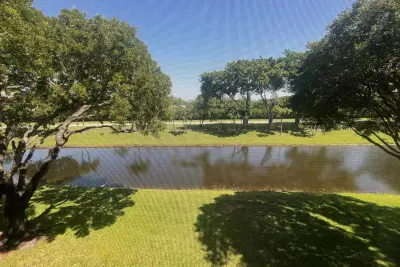7185 Huntington Ln #306, Delray Beach: photo 1 of 32