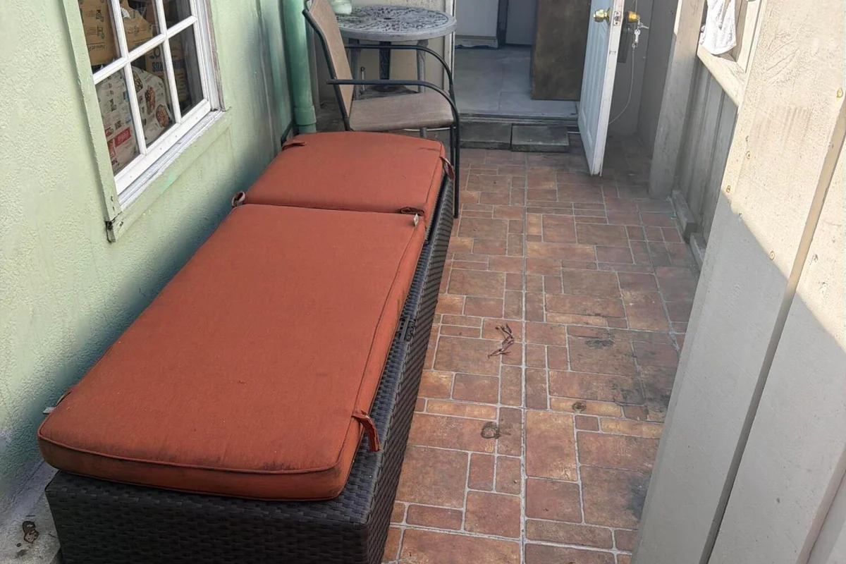 1822 Cleveland St #c, Hollywood: photo 1 of 3