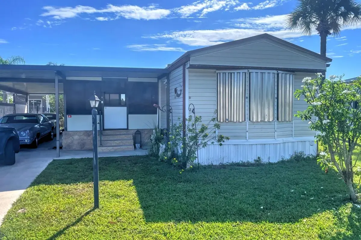 7319 43rd Way N, Riviera Beach: photo 1 of 7