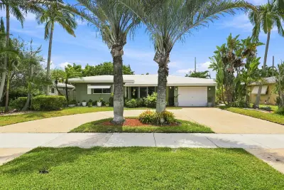 510 SE 4th Ct, Pompano Beach: photo 1 of 44