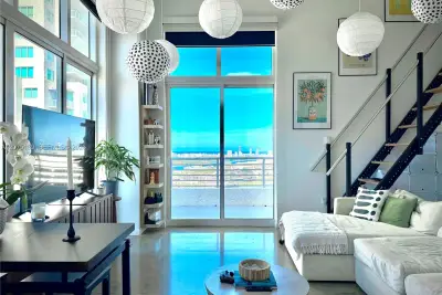 133 NE 2nd Ave #3501, Miami: photo 1 of 50