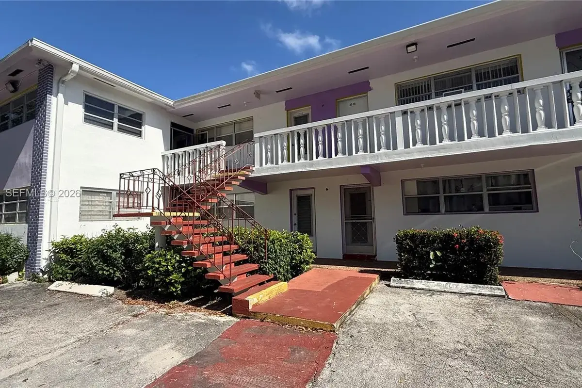 245 NE 191st St #3012, Miami: photo 1 of 16