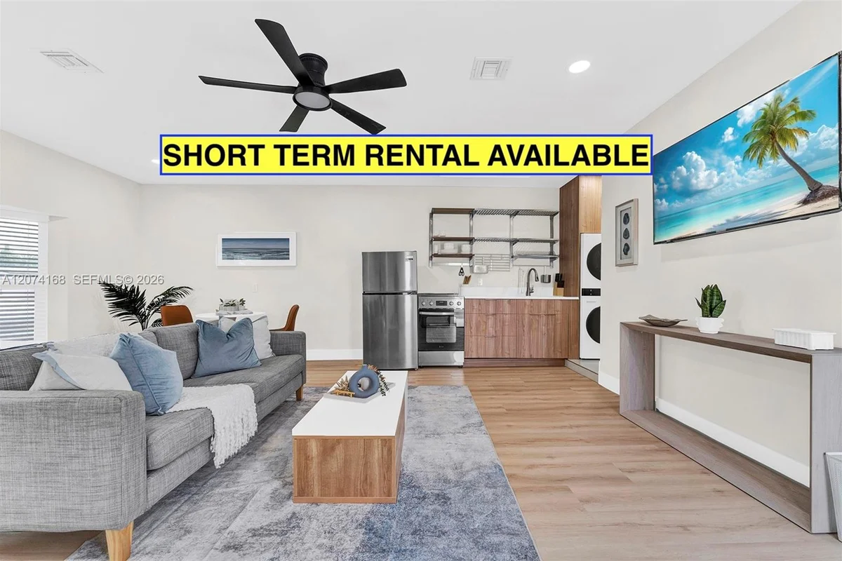 10430 Sunset Strip #SHORT TERM, Sunrise: photo 1 of 31