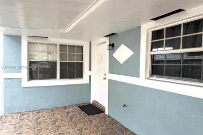 6034 SW 35th St #1-2, Miramar: photo 1 of 12
