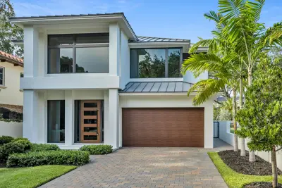 1625 SE 1st St, Fort Lauderdale: photo 1 of 70
