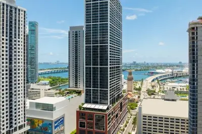 159 NE 6th St #1920, Miami: photo 1 of 19
