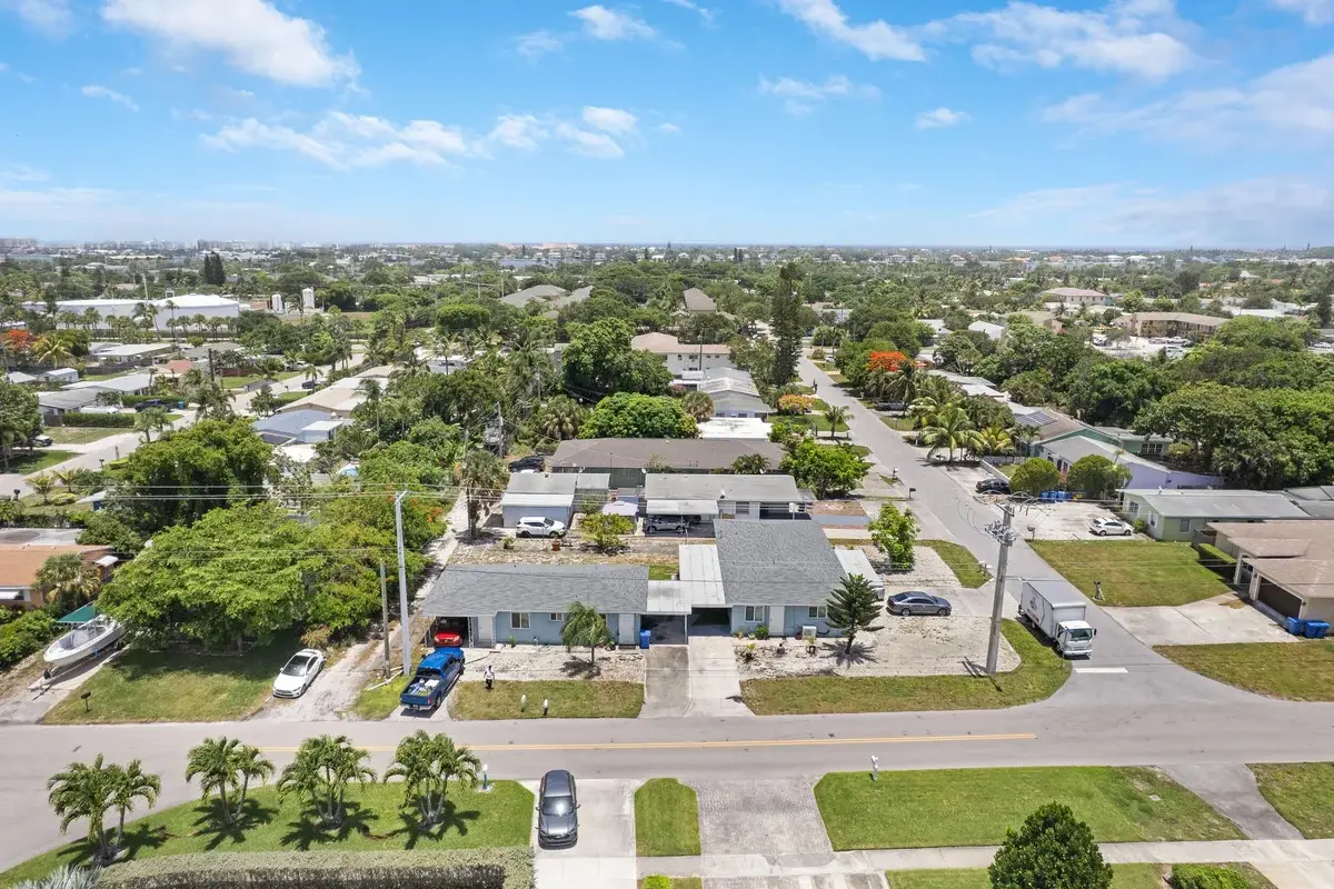 516 S Arnold Ave, Lantana: photo 1 of 27