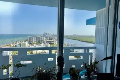 3111 N Ocean Dr #1611, Hollywood: photo 1 of 41