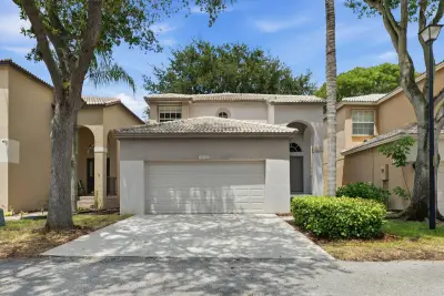 5205 Eagle Cay Manor, Coconut Creek: photo 1 of 31