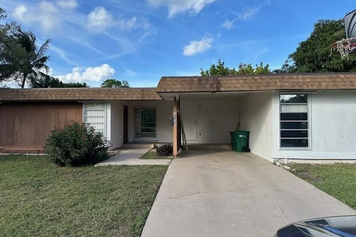7013 NW 63rd Ct, Tamarac: photo 1 of 28