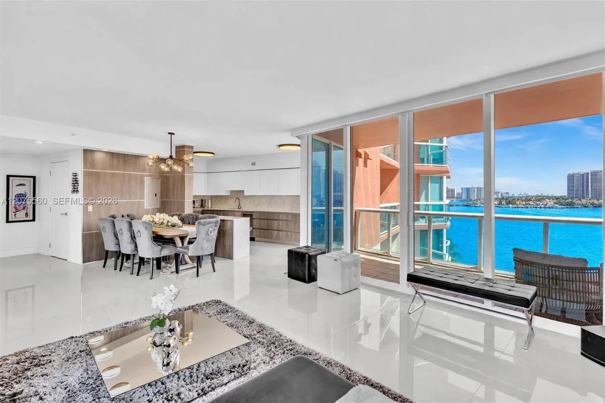 3370 Hidden Bay Dr #815, Aventura: photo 1 of 101