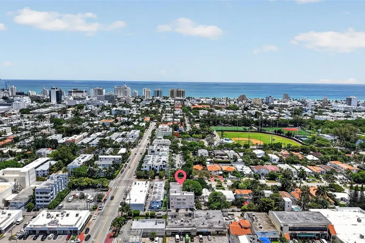 1446 Lenox Ave #5, Miami Beach: photo 1 of 22