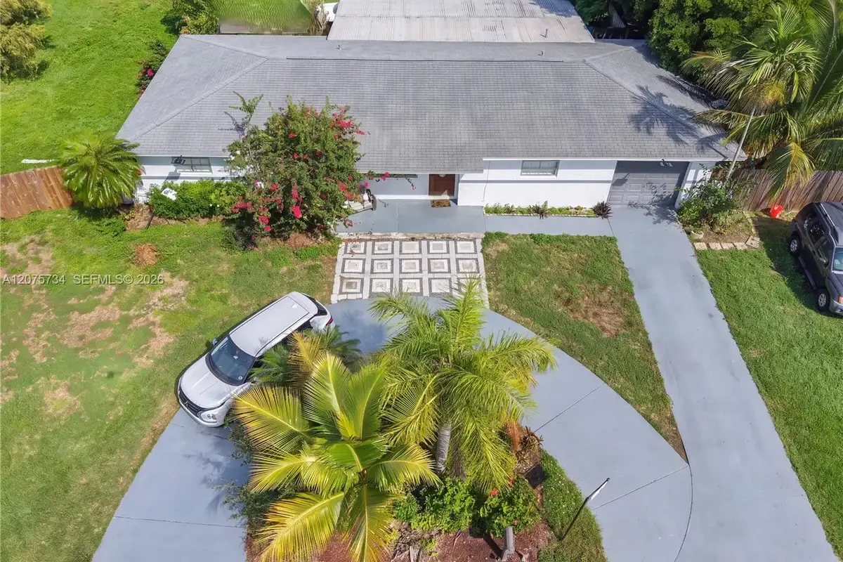 16101 SW 281st St, Homestead: photo 1 of 36