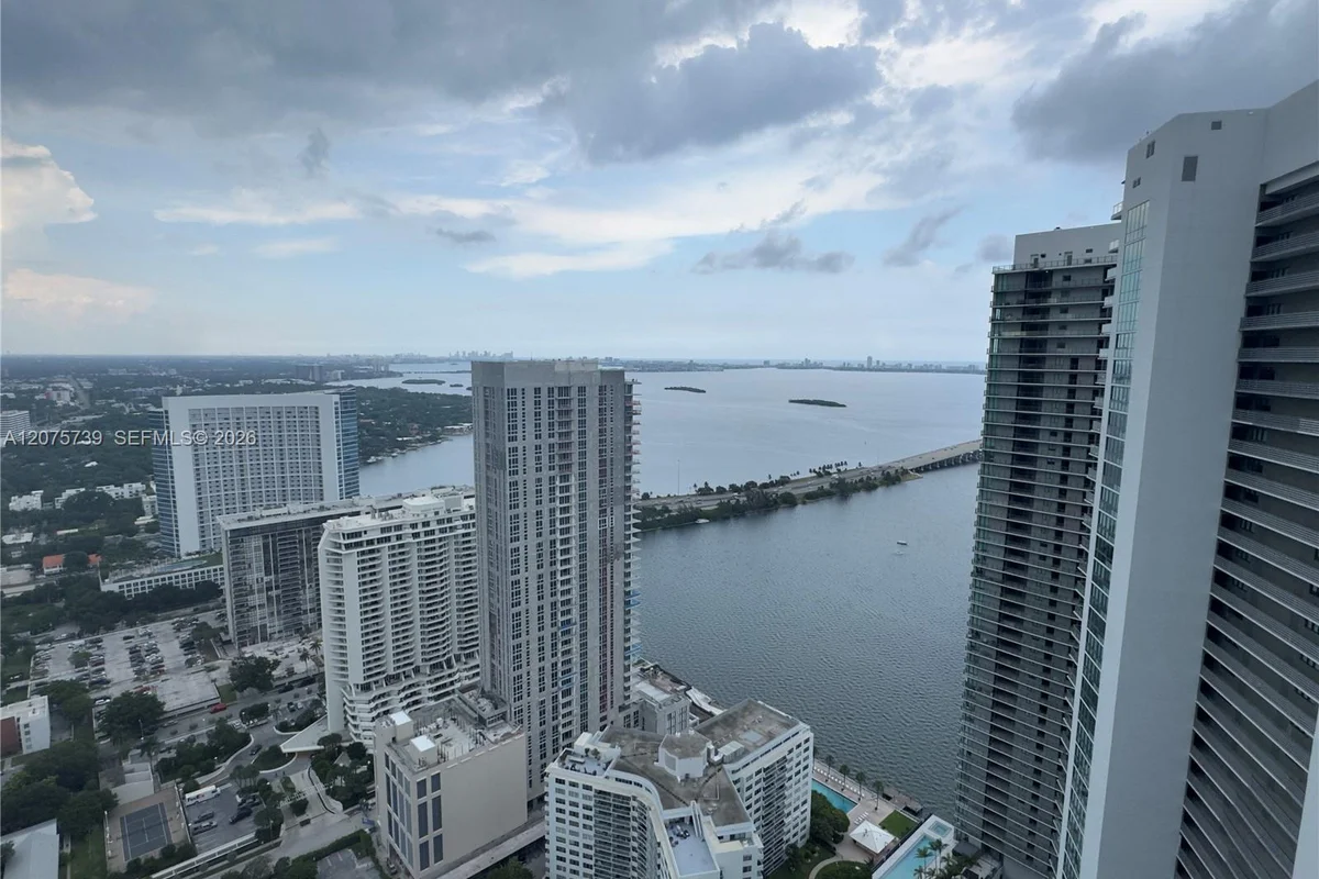 501 NE 31st St #903, Miami: photo 1 of 31