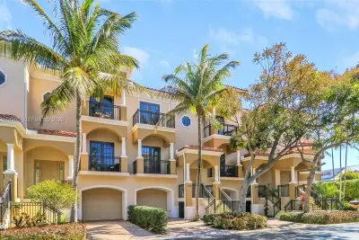 703 Del Sol Cir, Tequesta: photo 1 of 29