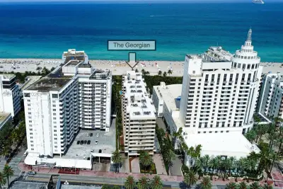 1623 Collins Ave #312, Miami Beach: photo 1 of 41