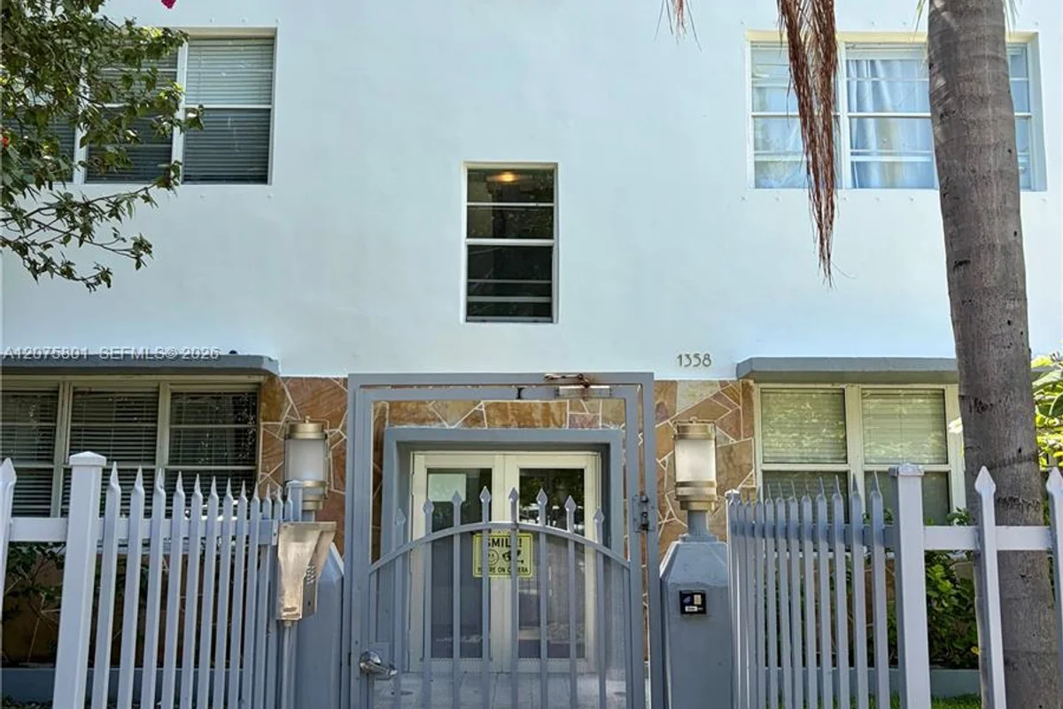 1358 Pennsylvania Ave #301, Miami Beach: photo 1 of 16