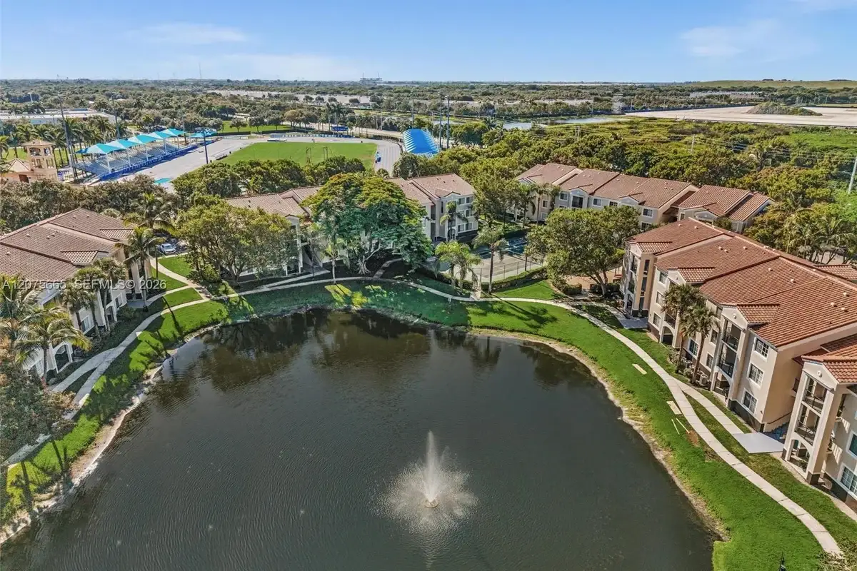 2280 E Preserve Way #207, Miramar: photo 1 of 17