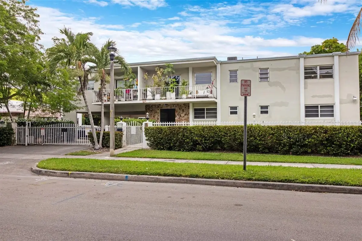 1740 Jefferson Ave #8, Miami Beach: photo 1 of 22