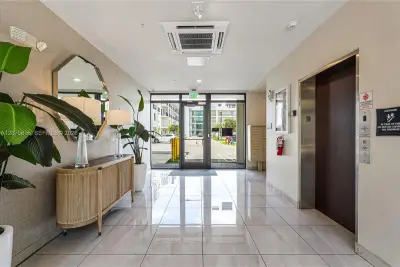 8301 NW 41st St #B-303, Doral: photo 1 of 47