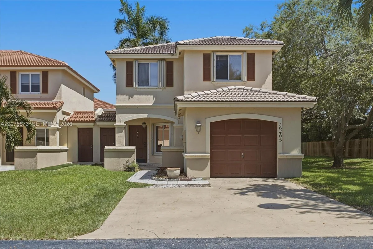 16405 SW 73rd Ln, Miami: photo 1 of 31