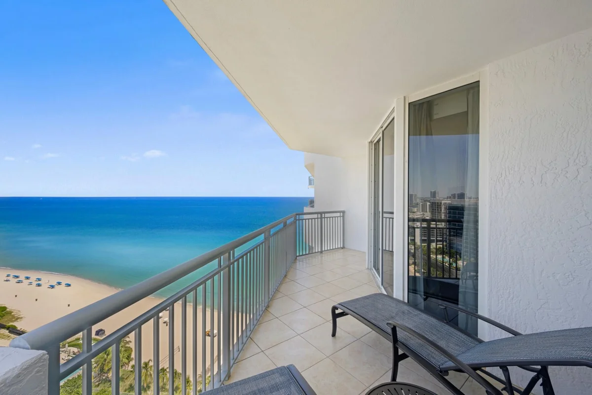 17375 Collins Ave #2406, Sunny Isles Beach: photo 1 of 21