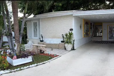 107 Havenwood Dr, Pompano Beach: photo 1 of 22