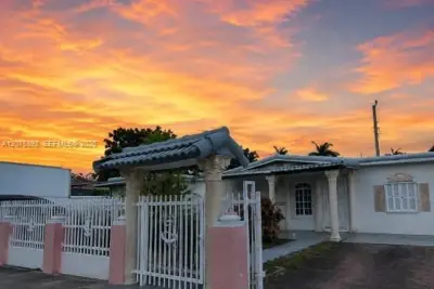 5445 NW 172nd Ter, Miami Gardens: photo 1 of 27