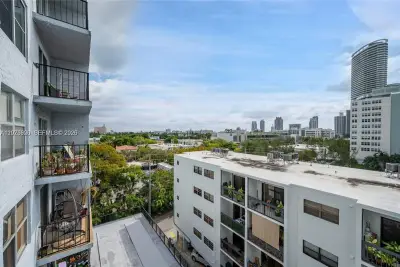 899 West Ave #7E, Miami Beach: photo 1 of 30