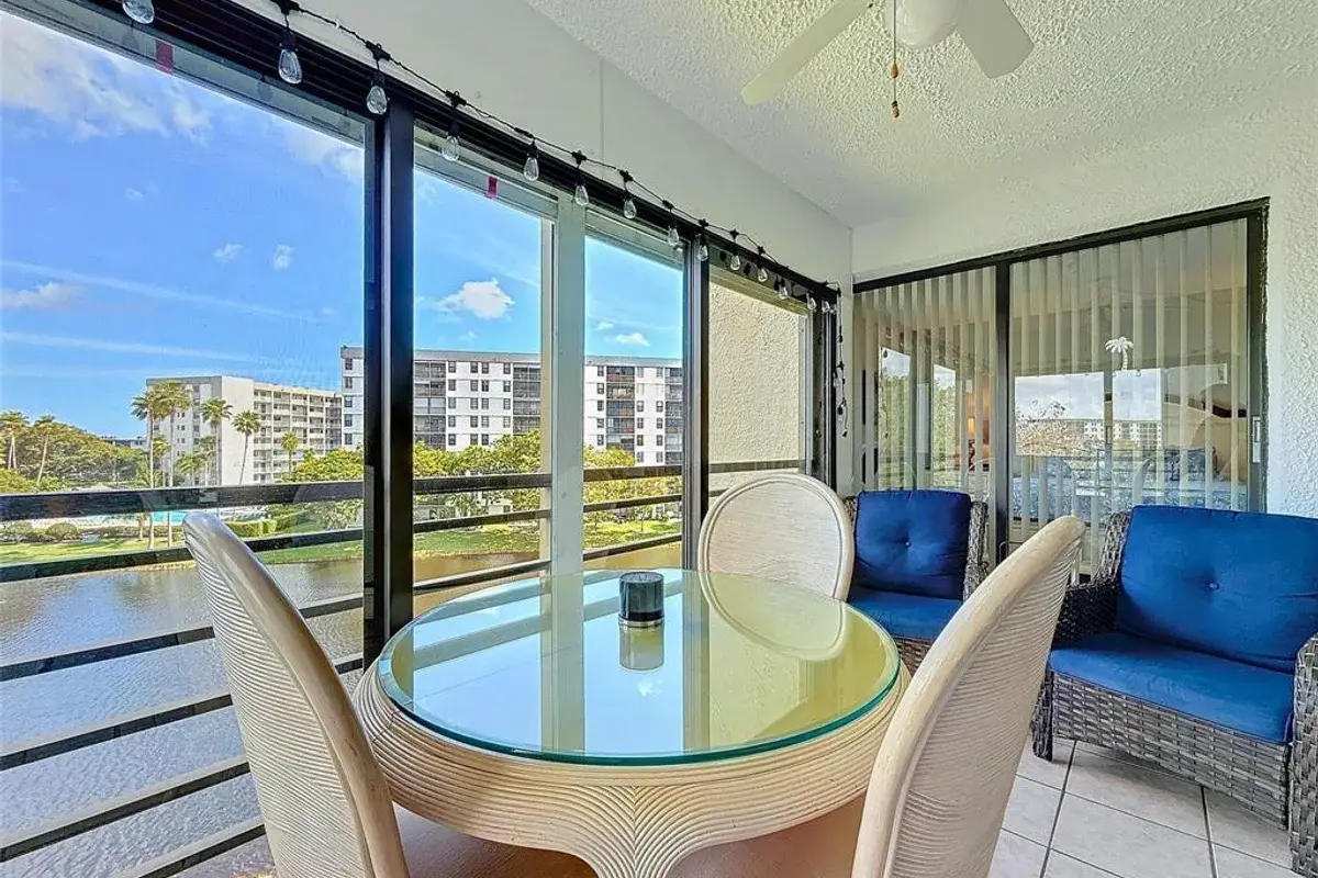 2309 S Cypress Bend Dr #515, Pompano Beach: photo 1 of 26