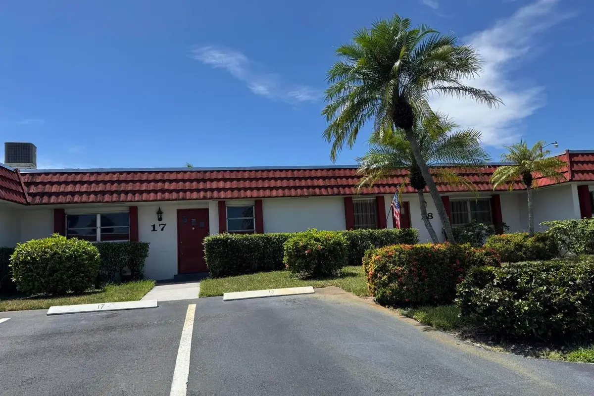 5800 Fernley Dr W #17, West Palm Beach: photo 1 of 20