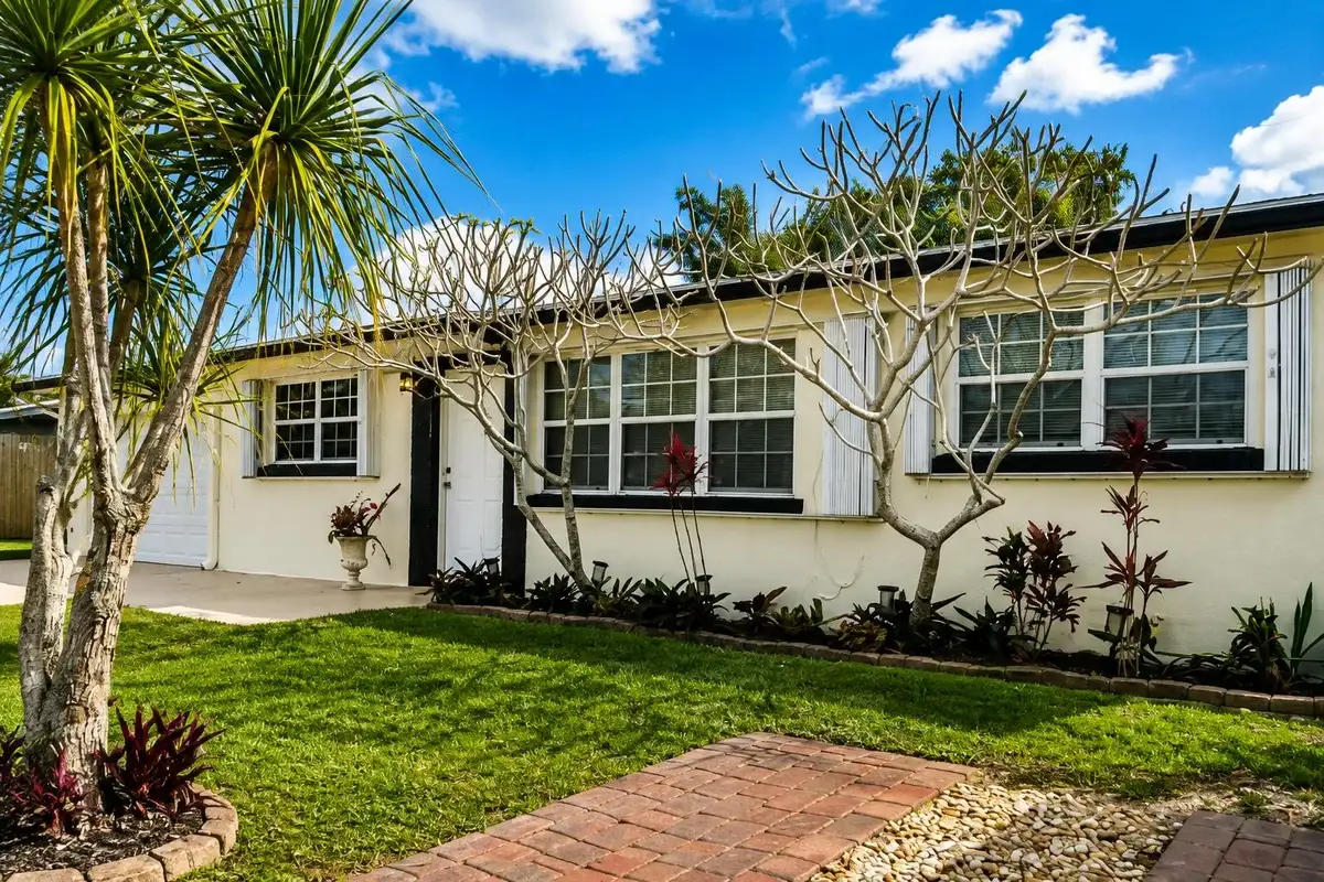 4344 S Mary Cir, Palm Beach Gardens: photo 1 of 12