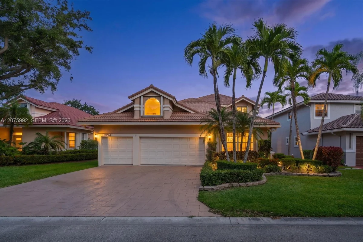 11834 Highland Pl, Coral Springs: photo 1 of 51