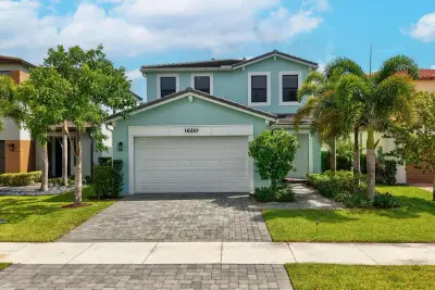 16210 Sandy Shore Dr, Loxahatchee: photo 1 of 29