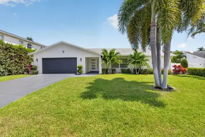 787 Havana Dr, Boca Raton: photo 1 of 30