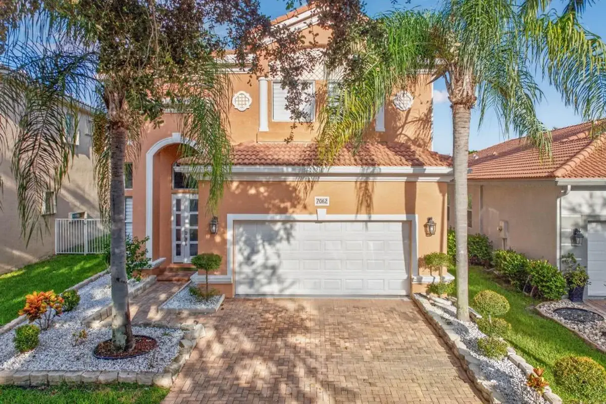 7082 Aliso Ave, West Palm Beach: photo 1 of 40