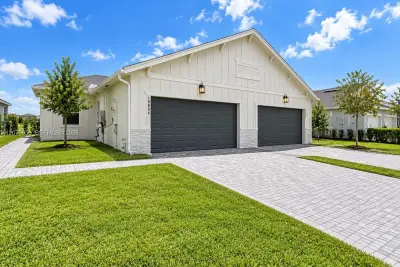 19804 Whispering Creek Rd, Loxahatchee: photo 1 of 26