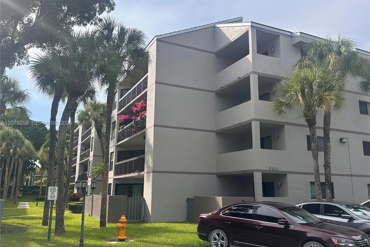 8810 SW 132nd Pl #401DN, Miami: photo 1 of 27