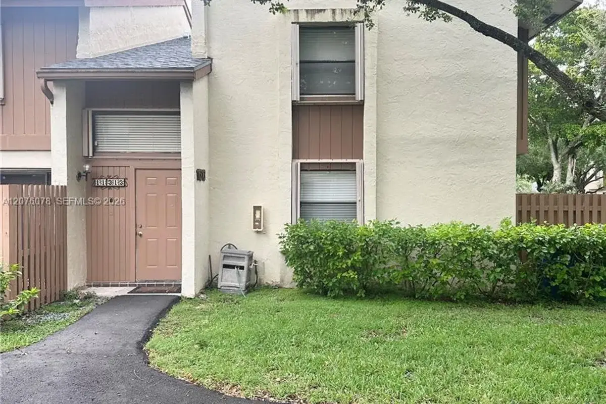 11313 SW 109th Rd #61-B, Miami: photo 1 of 24