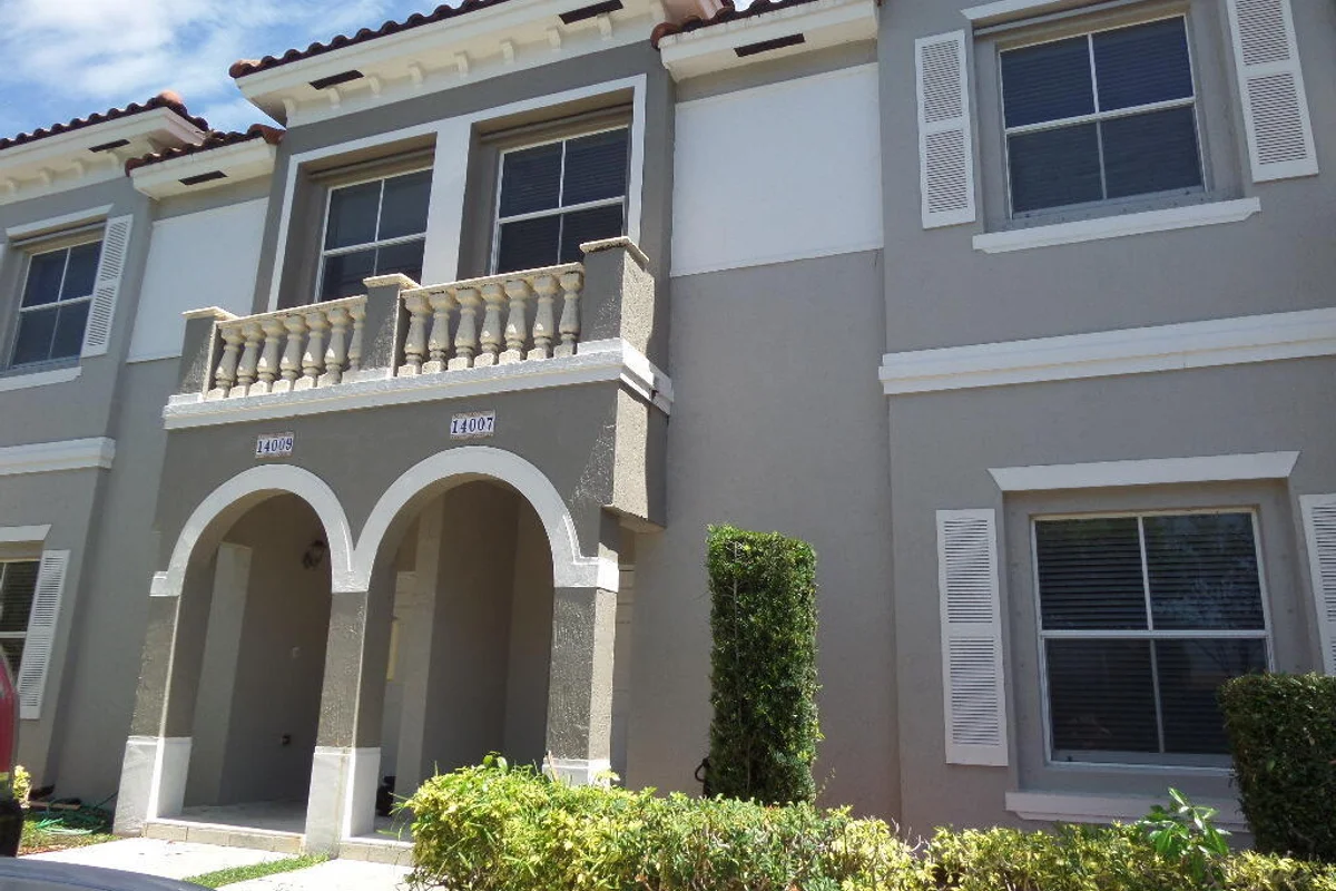 14007 SW 49th St #8, Miramar: photo 1 of 20